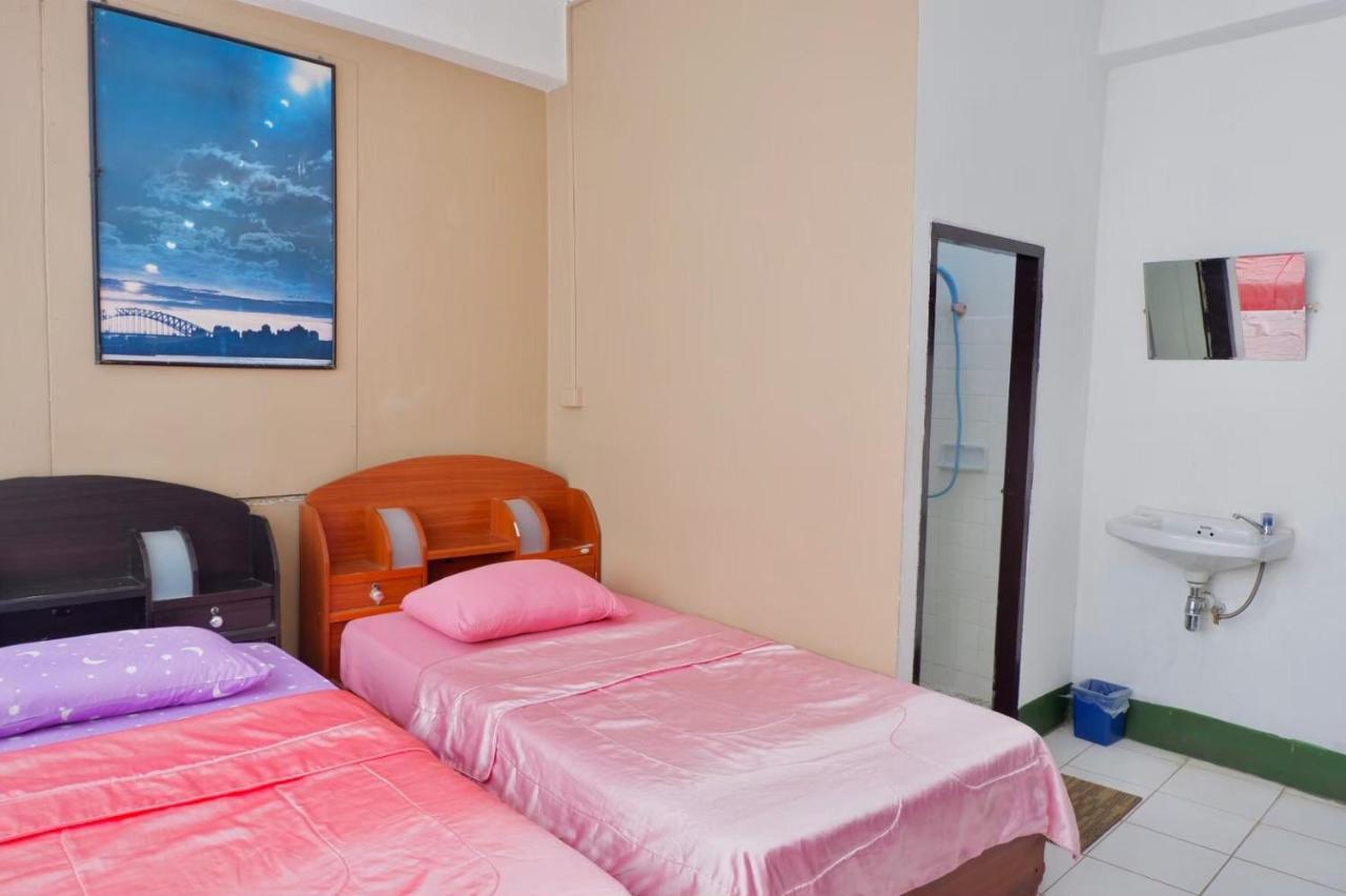 Chokchai Hotel Ban Huai Maenam Noi Extérieur photo