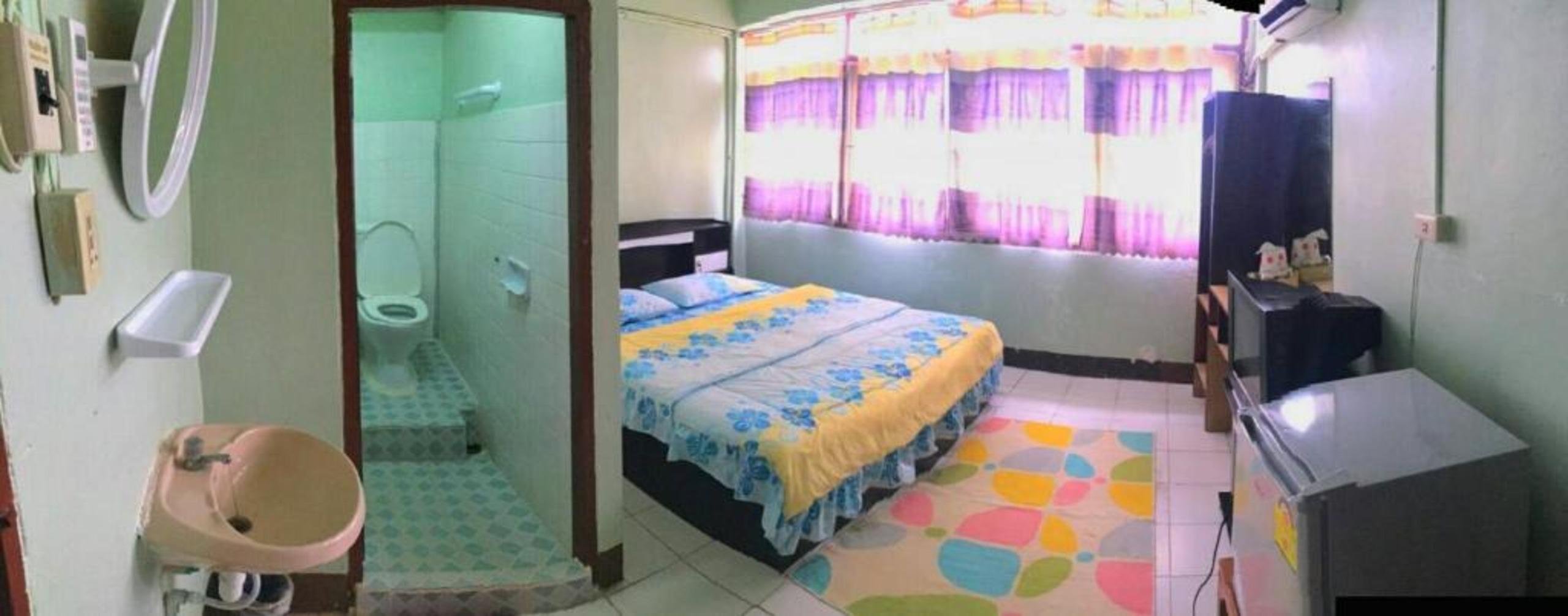 Chokchai Hotel Ban Huai Maenam Noi Extérieur photo